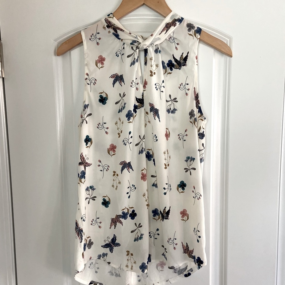 LOFT Sleeveless floral blouse